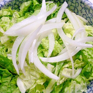 簡単♪おつまみ♪白菜とオニオンスライスのサラダ